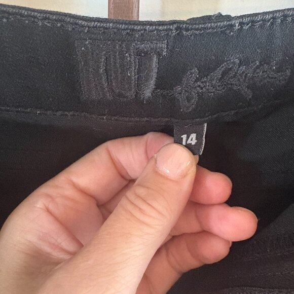 Kut from Kloth Scarlet Straight Leg - Picture 4 of 7